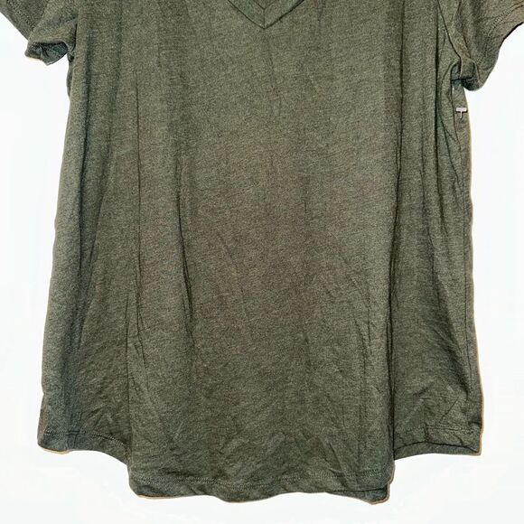 Torrid Solid Olive Green Classic Fit Basic Short Sleeve Tee Womens Medium (00) N - Picture 2 of 9